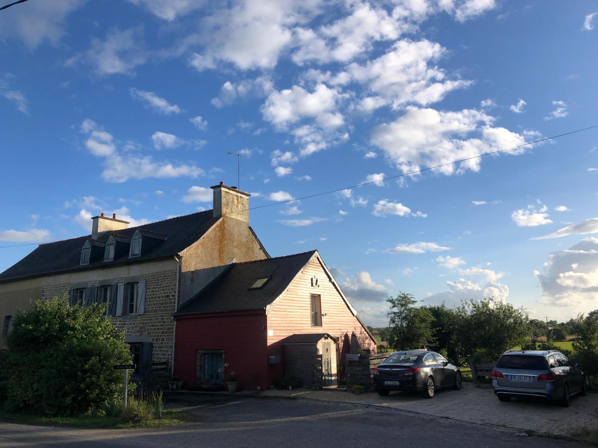 Gite La Maison La Saint-Aubin-d'Aubigne Kültér fotó